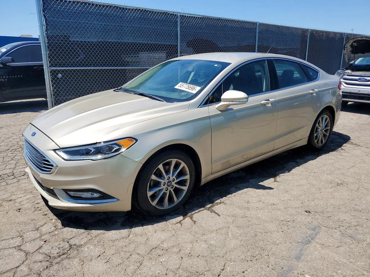 2017 Ford FUSION SE Lot #55775696 thumbnail 8