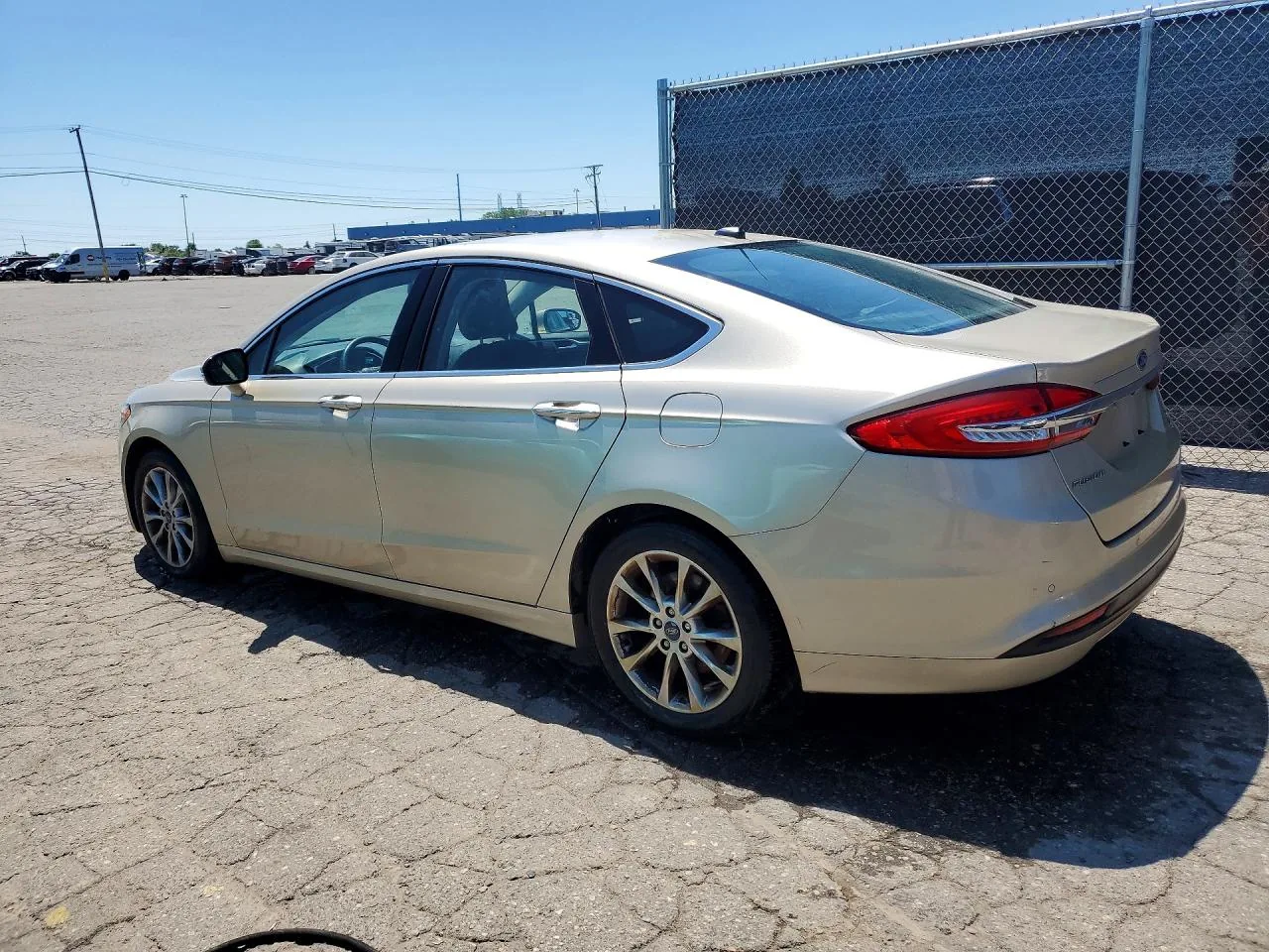 2017 Ford FUSION SE Lot #55775696 thumbnail 11
