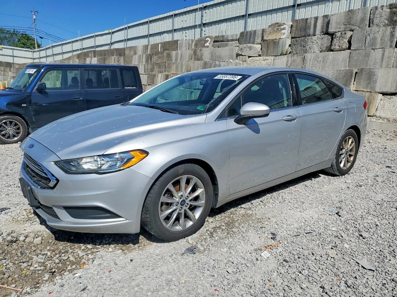 2017 Ford FUSION SE Lot #55857396 thumbnail 6