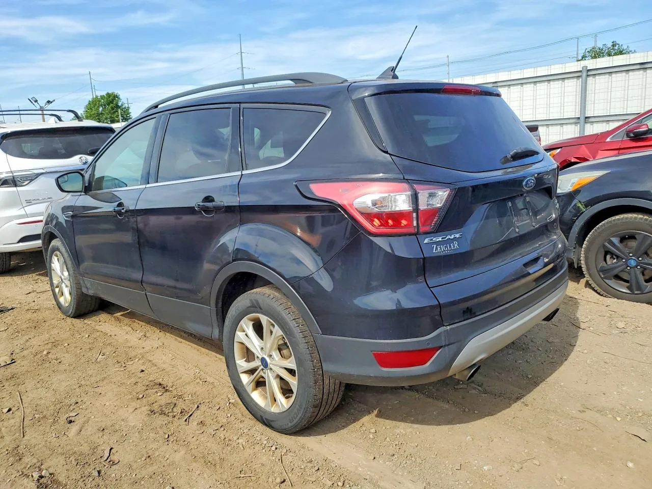 2018 Ford ESCAPE SEL Lot #56038156 thumbnail 4