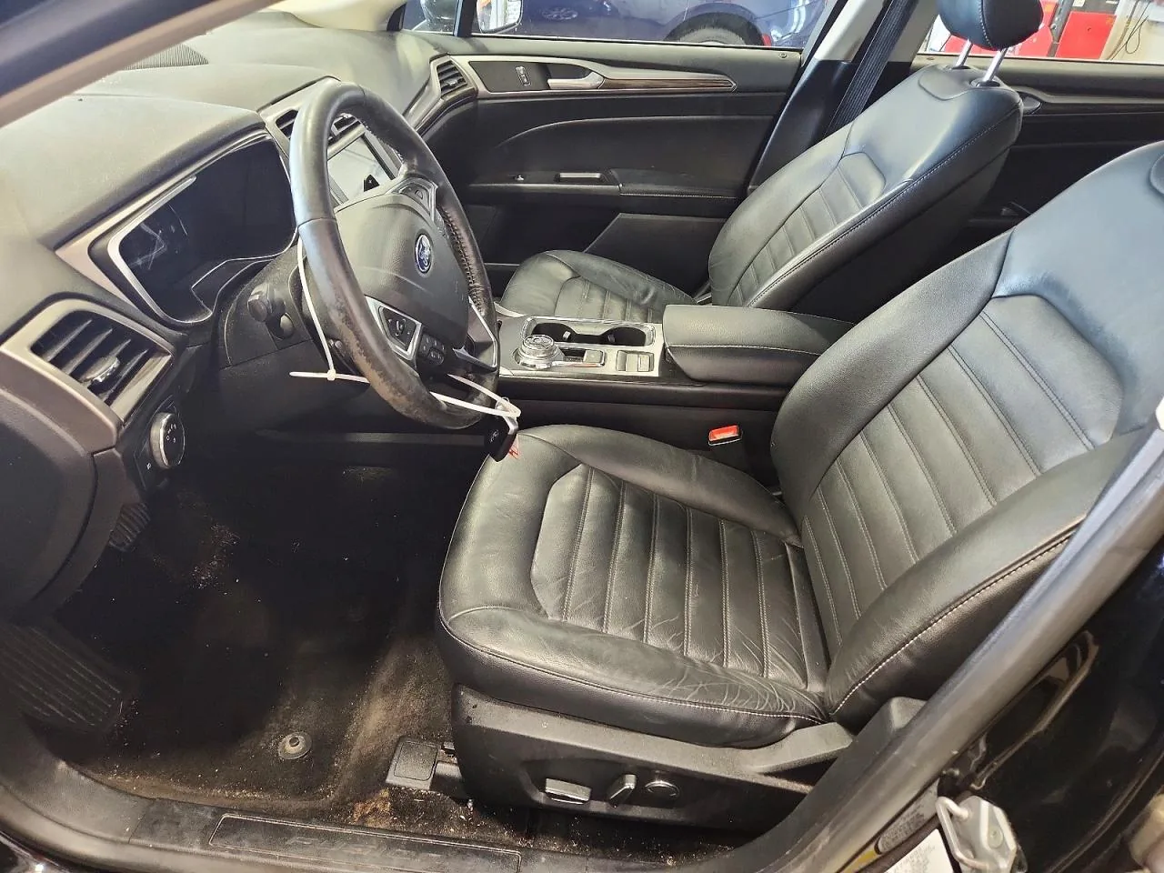 2017 Ford FUSION SE Lot #56302436 thumbnail 6
