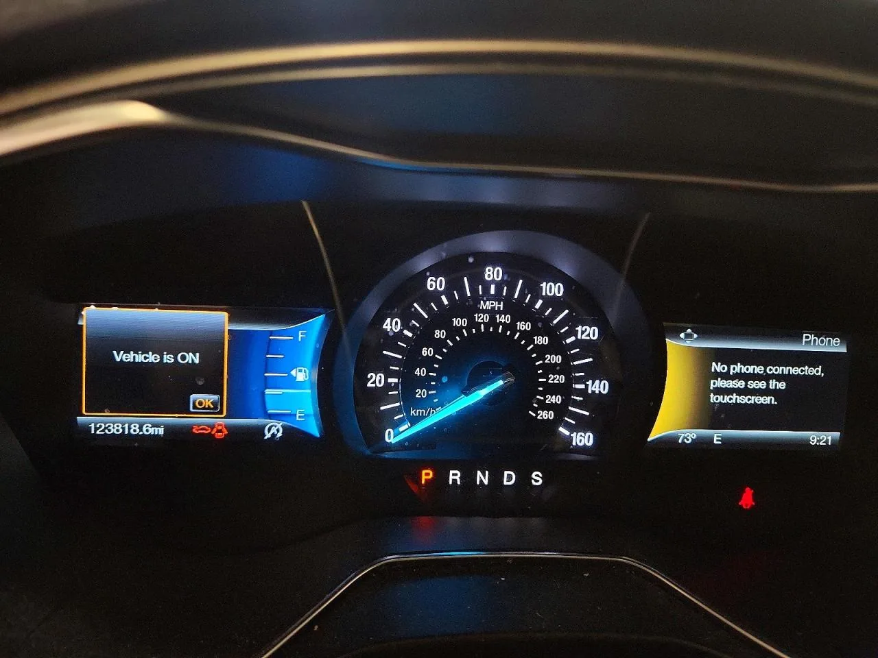 2017 Ford FUSION SE Lot #56302436 thumbnail 9