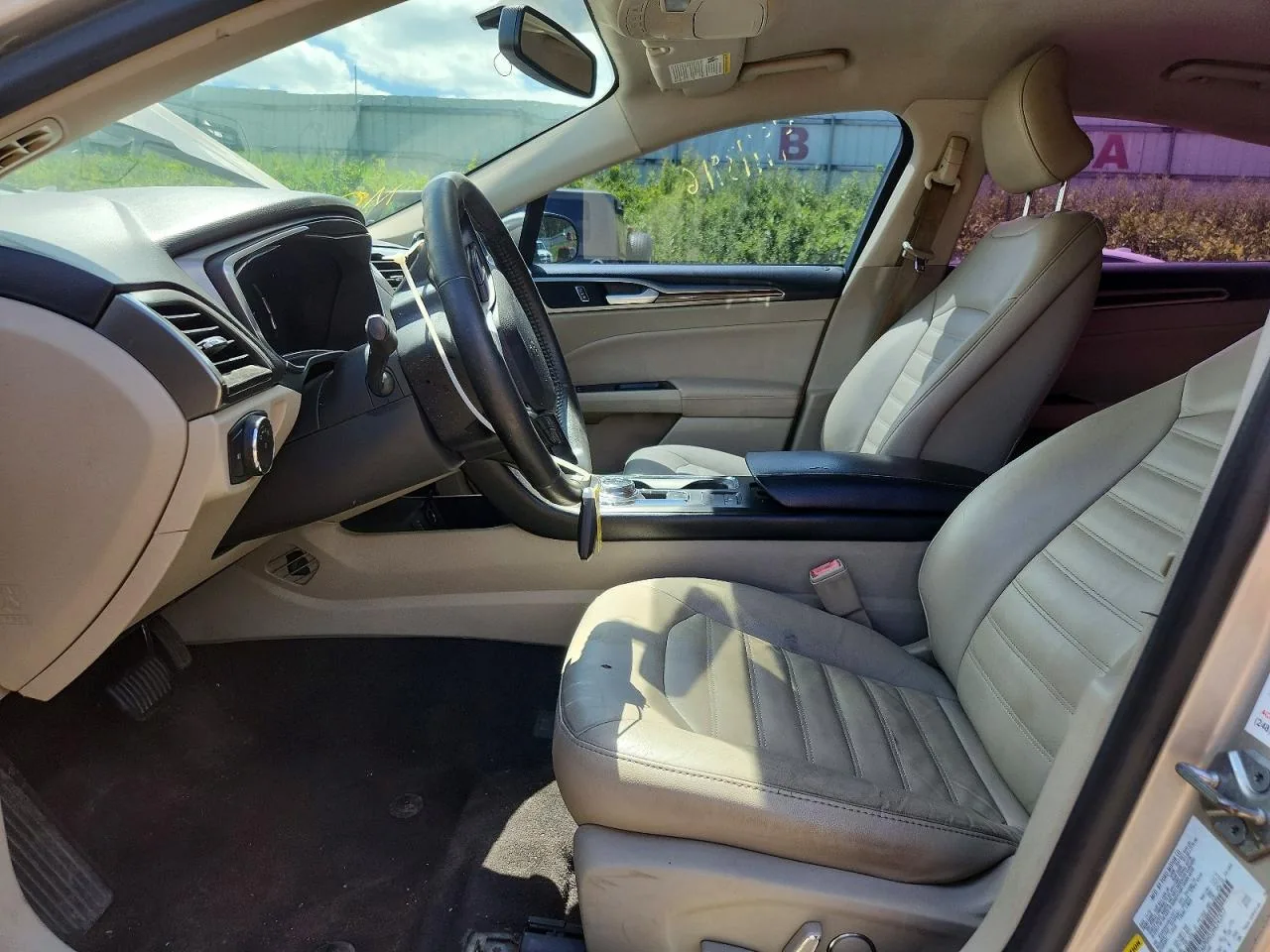2017 Ford FUSION SE Lot #56709076 thumbnail 8