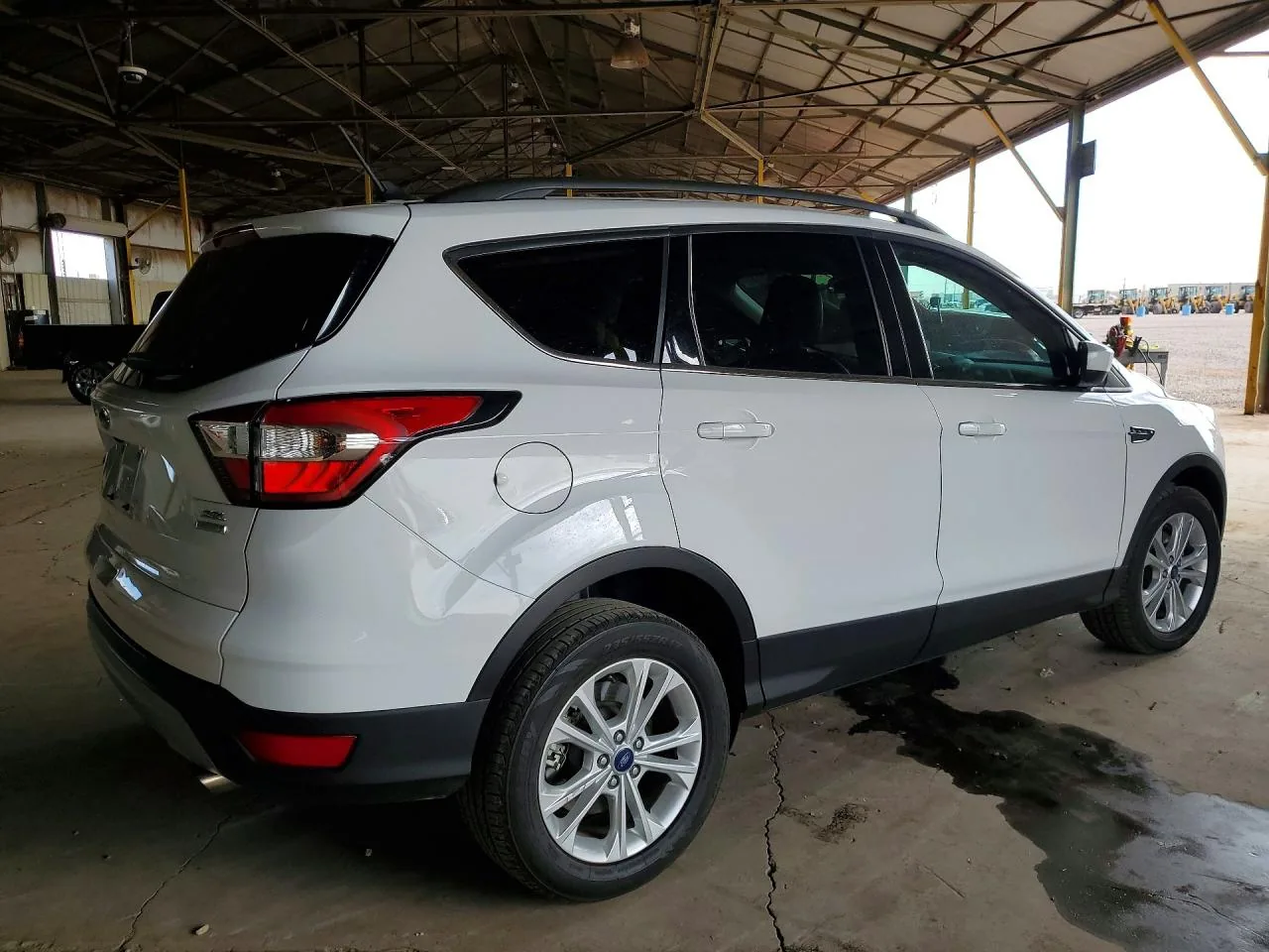 2018 Ford ESCAPE SEL Lot #57352146 thumbnail 3