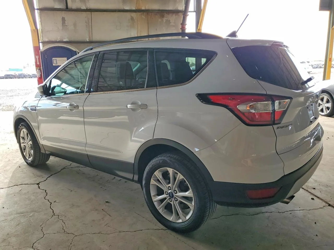 2018 Ford ESCAPE SEL Lot #57352146 thumbnail 4