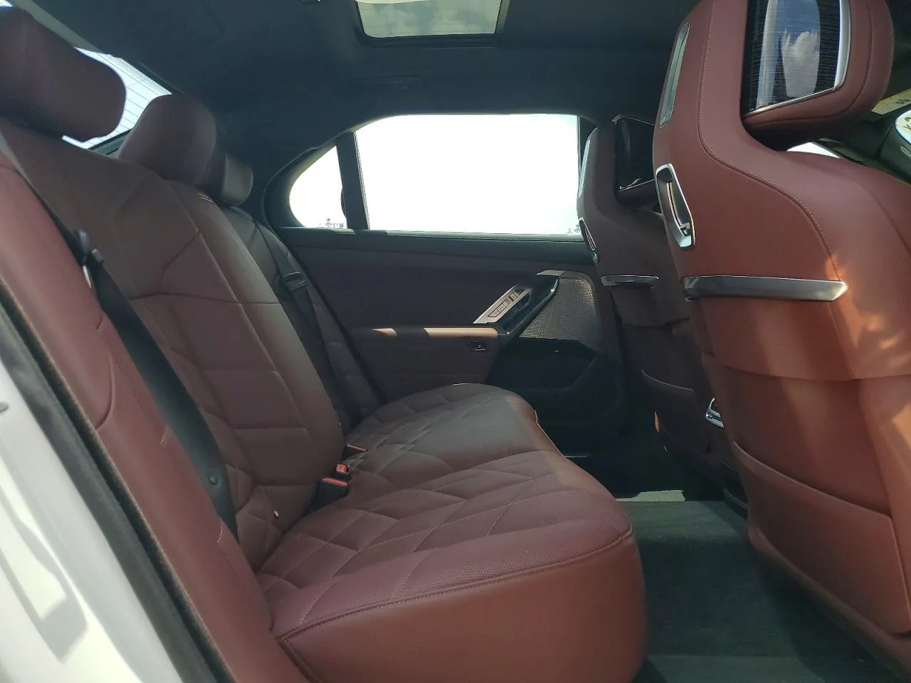 2025 Bmw 740 I Lot #57695576 thumbnail 13