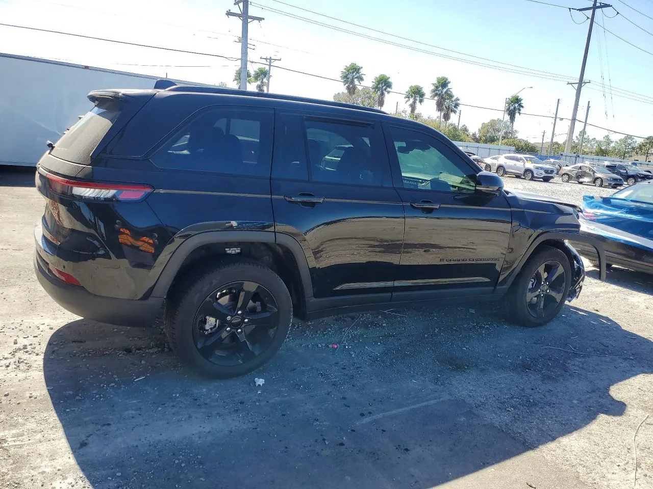 2025 Jeep GRAND CHEROKEE LIMITED