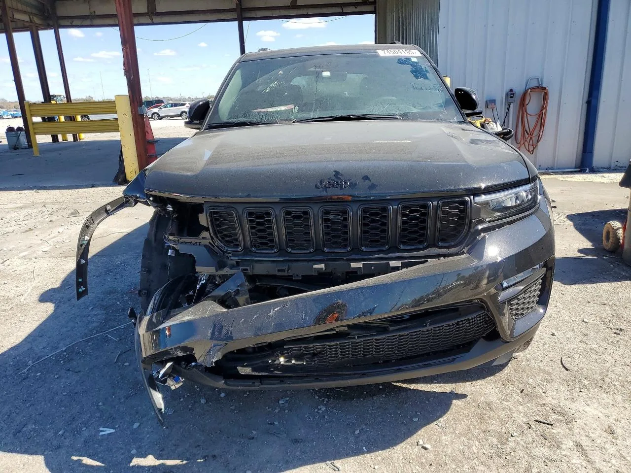 2025 Jeep GRAND CHEROKEE LIMITED Lot #74504195 thumbnail 3
