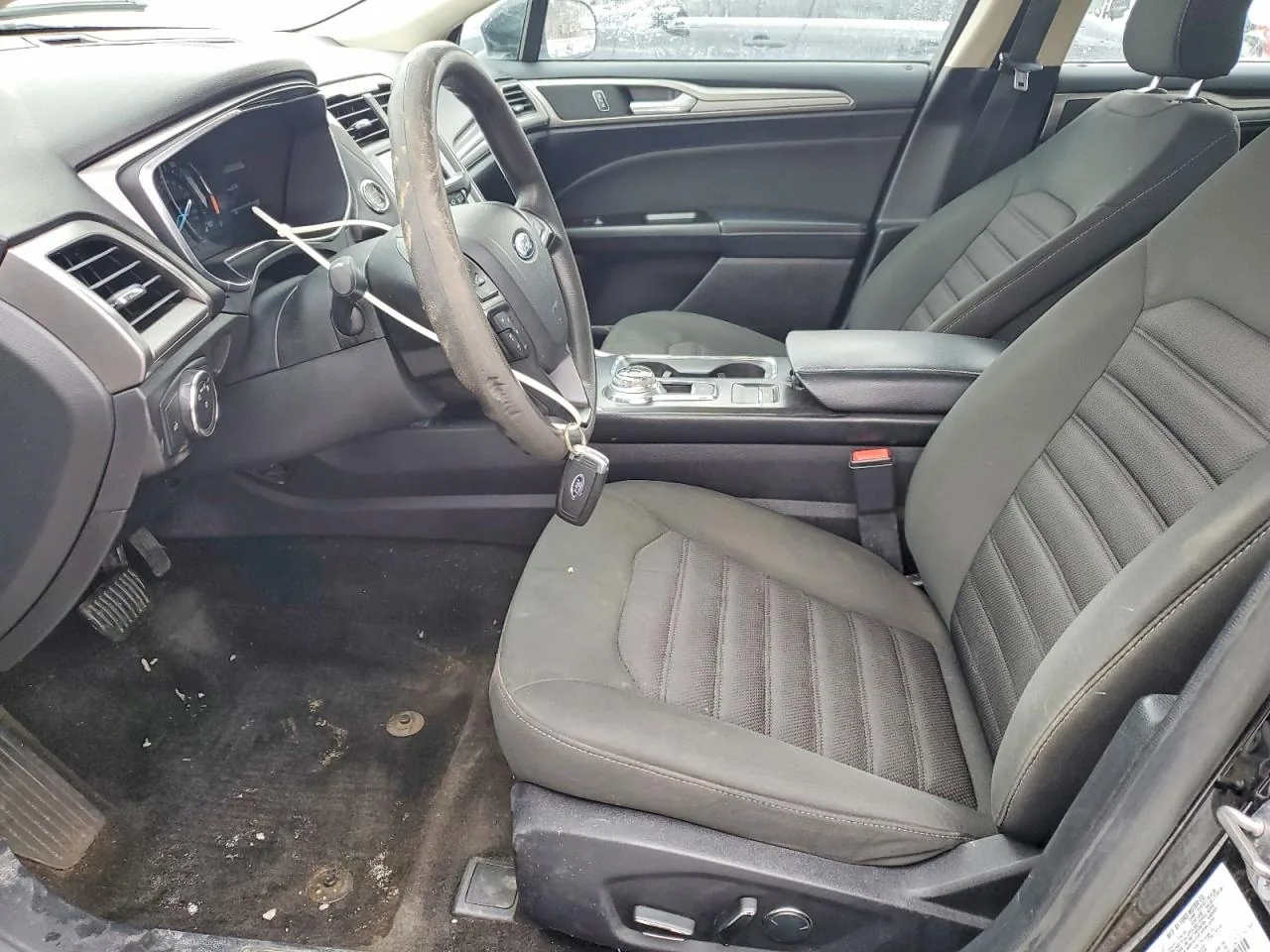 2017 Ford FUSION SE Lot #78500025 thumbnail 2
