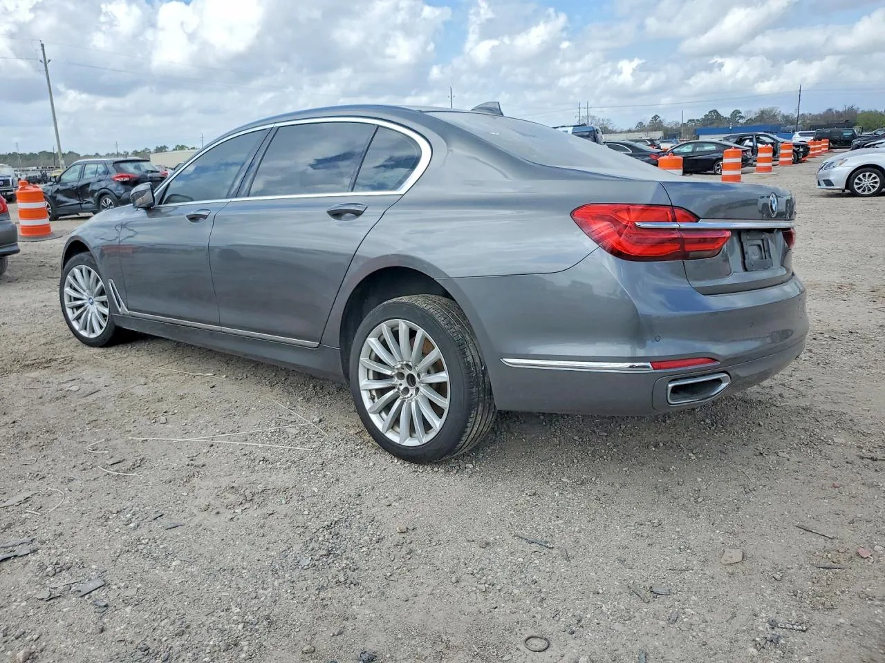 2017 Bmw 740 I Lot #79492055 thumbnail 5