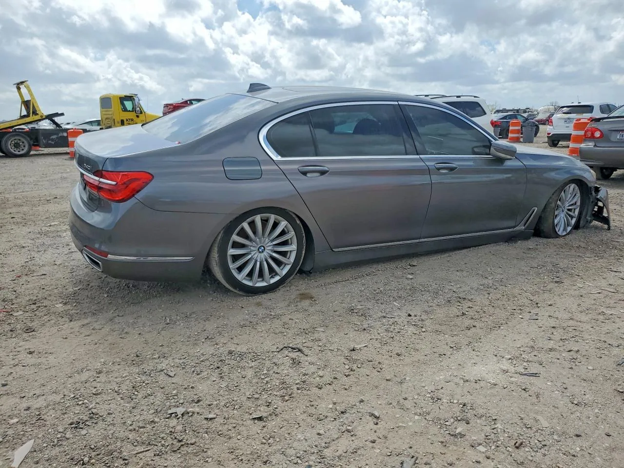 2017 Bmw 740 I Lot #79492055 thumbnail 4