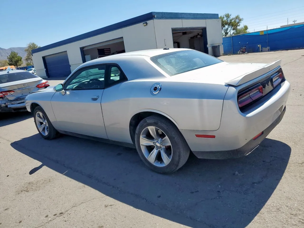 2020 Dodge CHALLENGER SXT