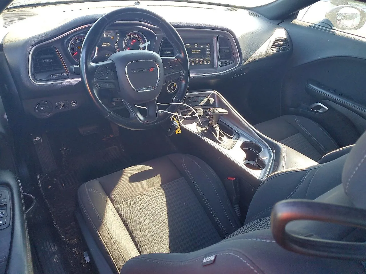 2019 Dodge CHALLENGER SXT
